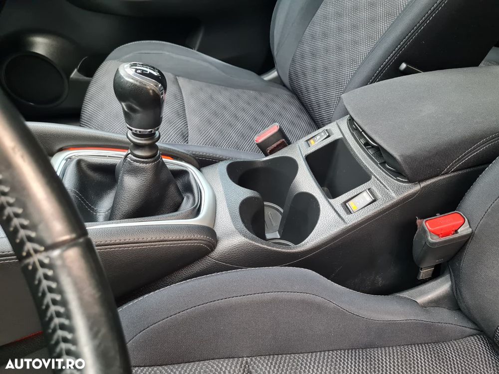 Nissan Qashqai 1.5 DCI ACENTA - 23