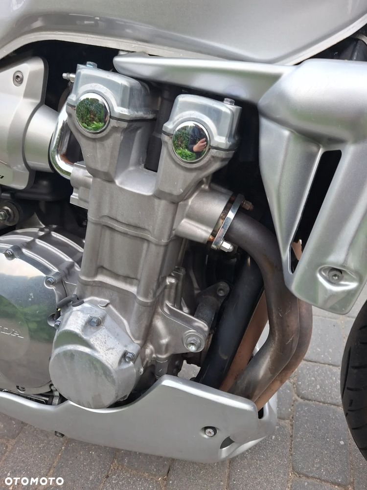 Honda CB - 7