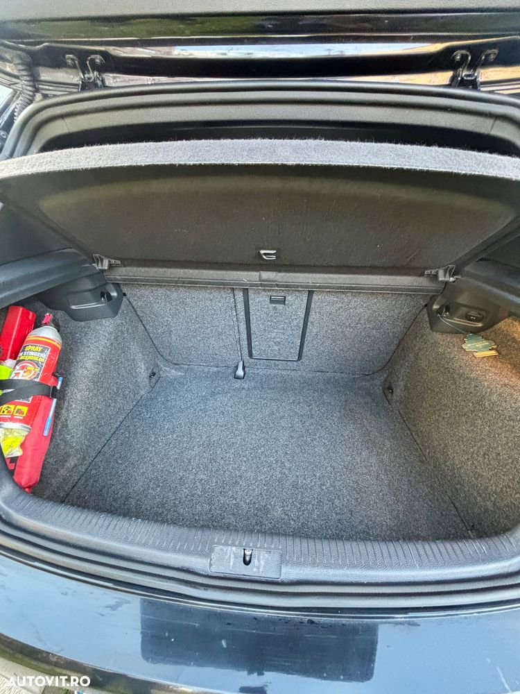 Volkswagen Golf 2.0 DPF GTD DSG - 7
