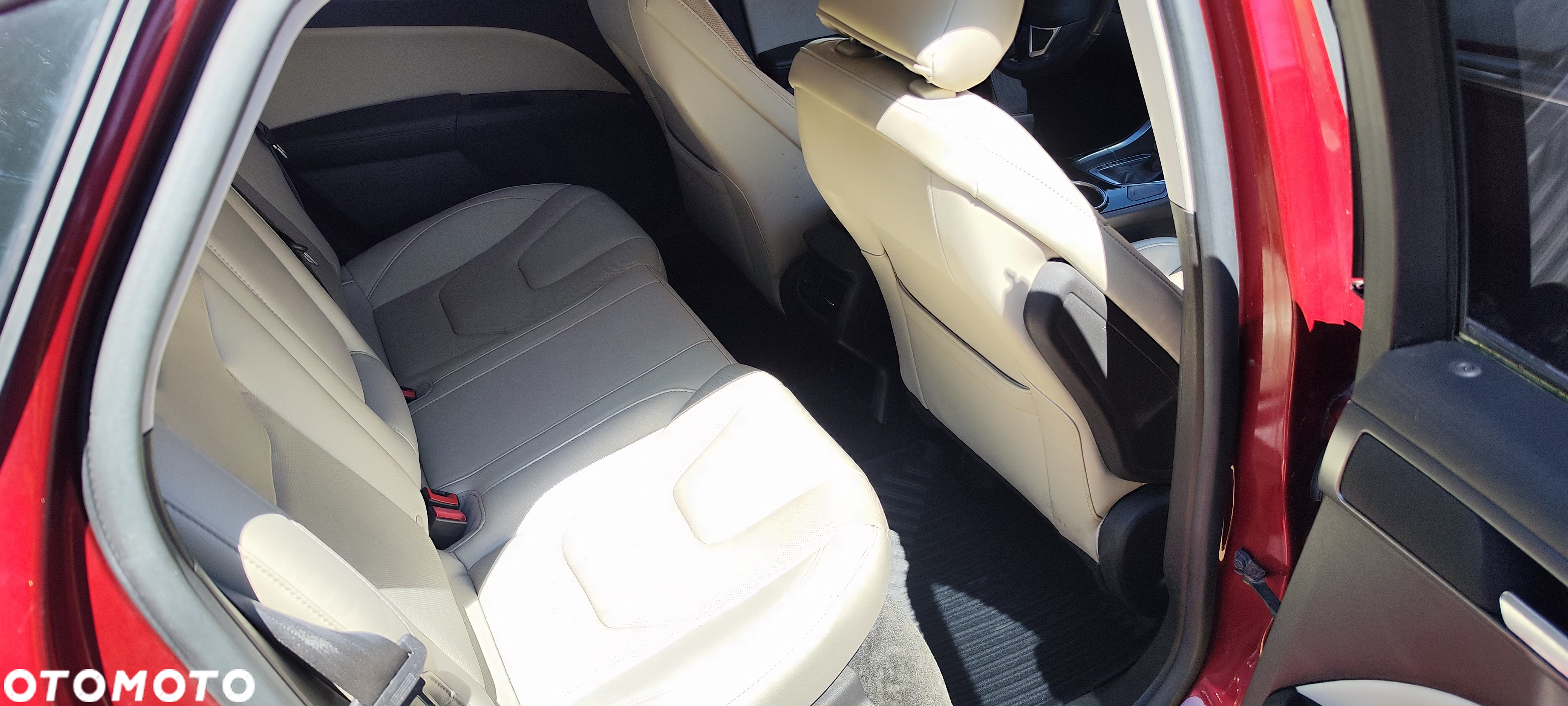 Ford Fusion 2.0 EcoBoost Titanium - 5