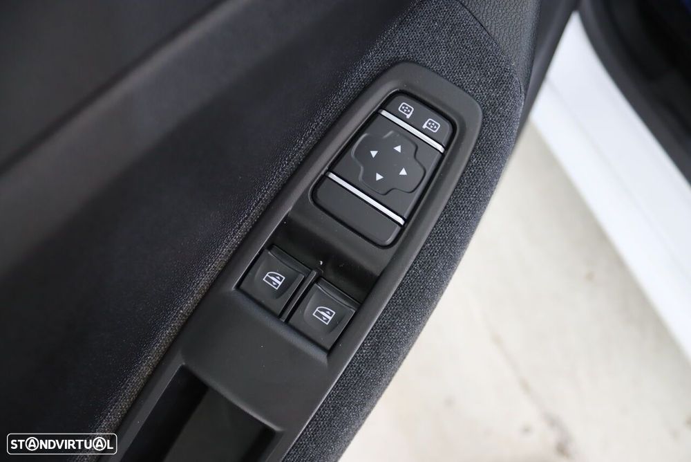 Renault Zoe (c/ Bateria) Limited 50 - 24