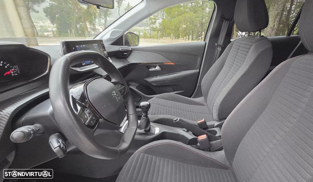 Peugeot 208 1.2 PureTech Active Pack - 11