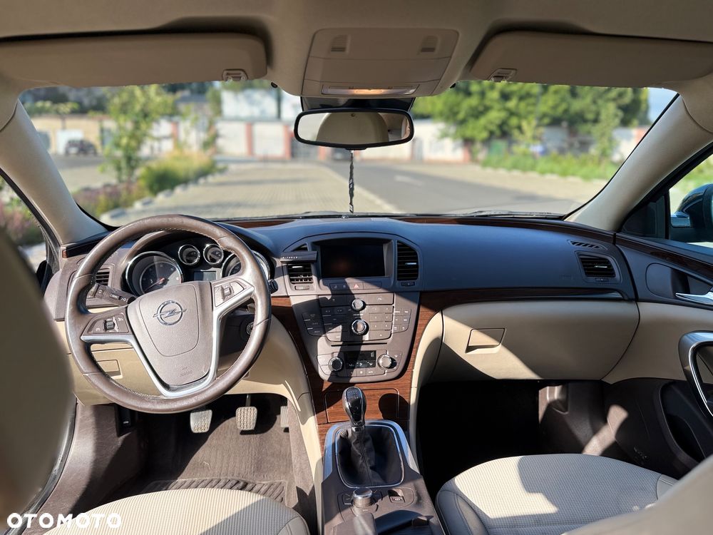 Opel Insignia 2.0 CDTI Cosmo ecoFLEX - 9