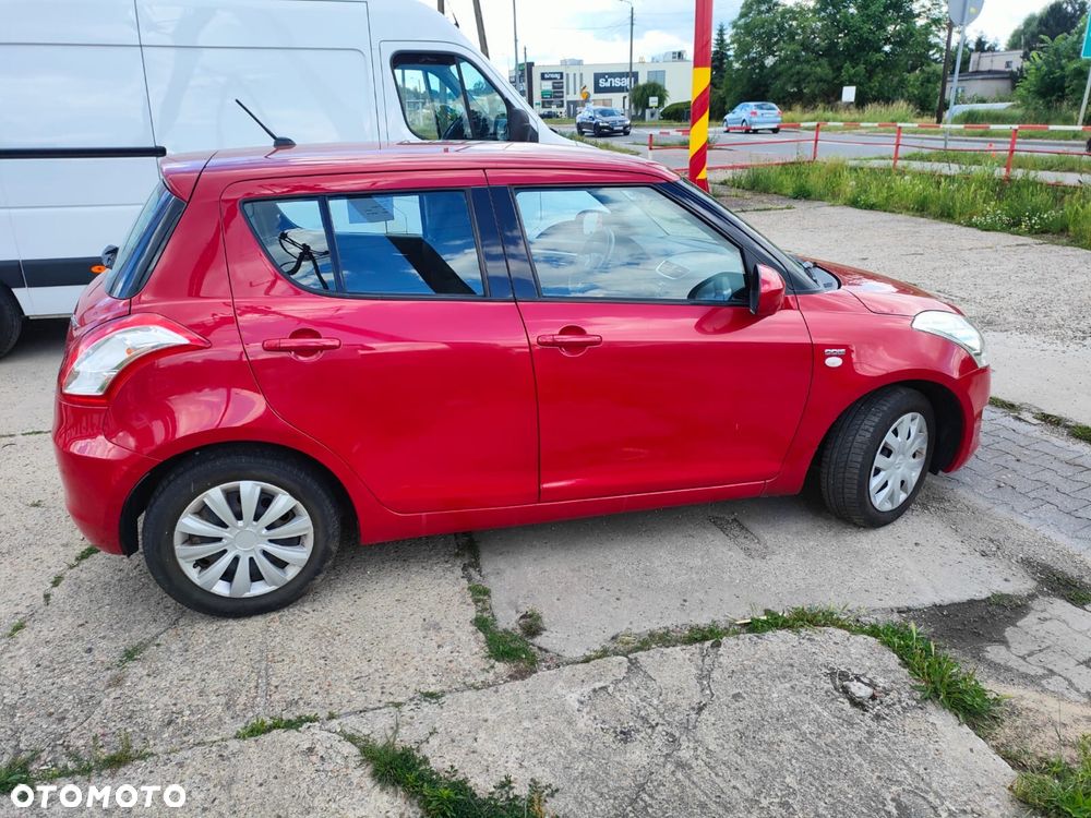 Suzuki Swift - 3