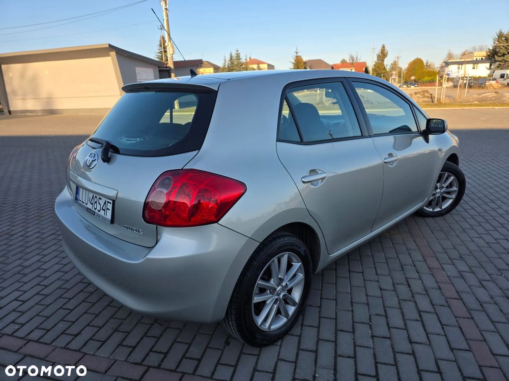Toyota Auris 1.6 Life - 9