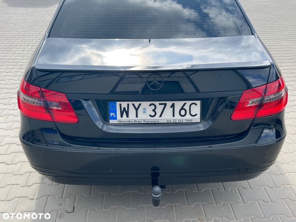 Mercedes-Benz Klasa E 250 CDI 4-Matic BlueEff Avantgarde - 31