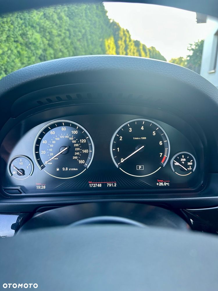 BMW Seria 5 535i xDrive Luxury Line - 18