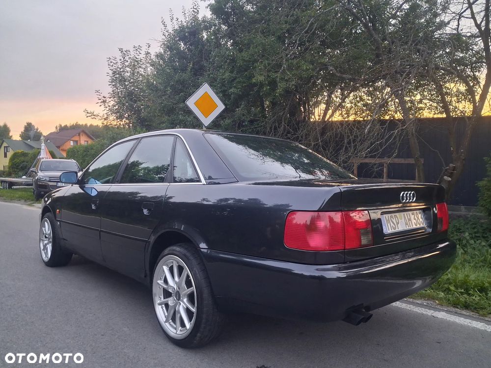 Audi A6 Limousine 2.6 E - 10