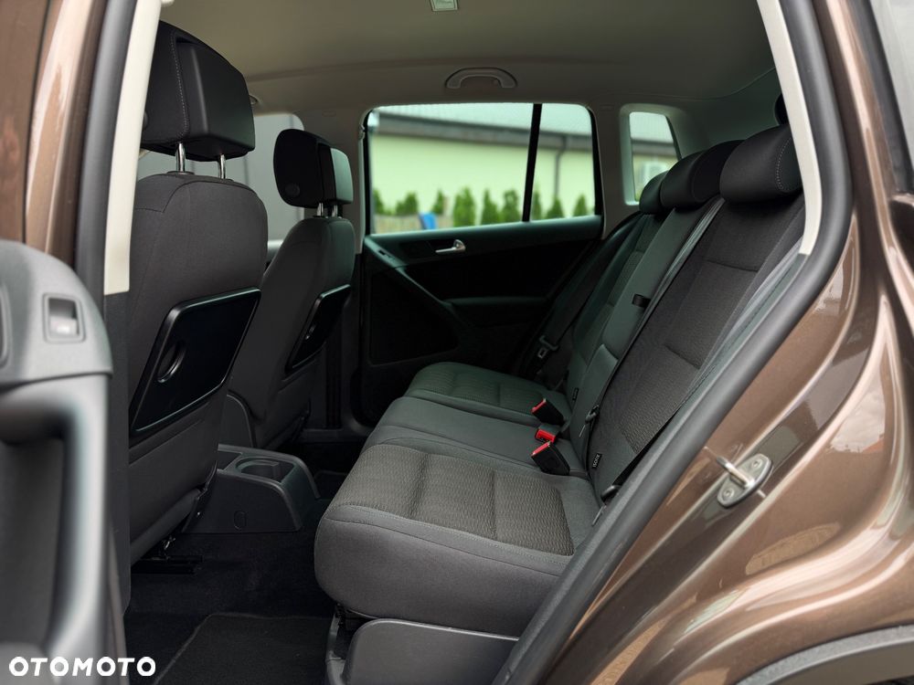Volkswagen Tiguan 2.0 TDI DPF BlueMotion Technology Cup Sport & Style - 24