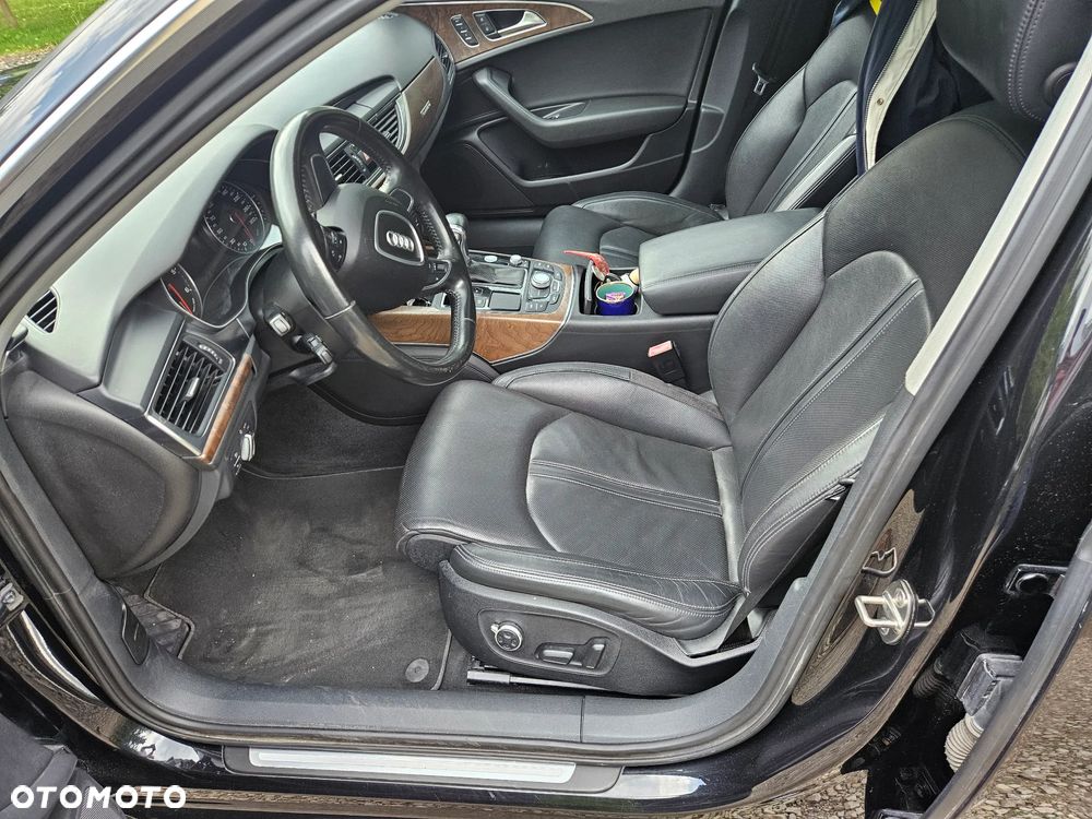 Audi A6 Avant - 16