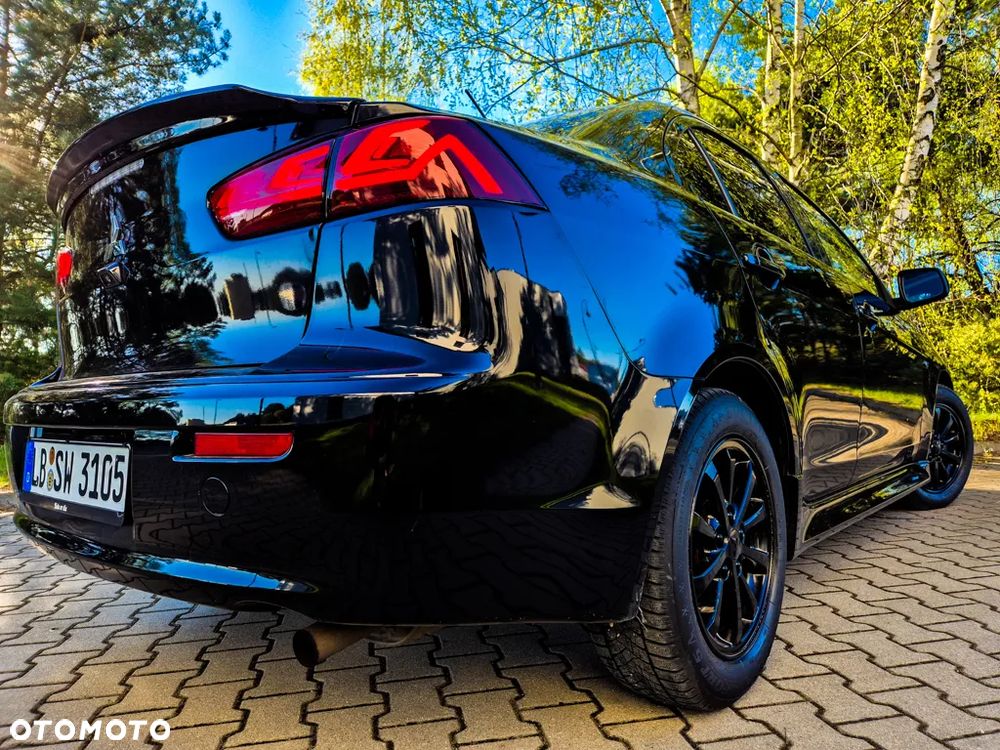 Mitsubishi Lancer 1.6 ClearTec Diamant Edition - 10