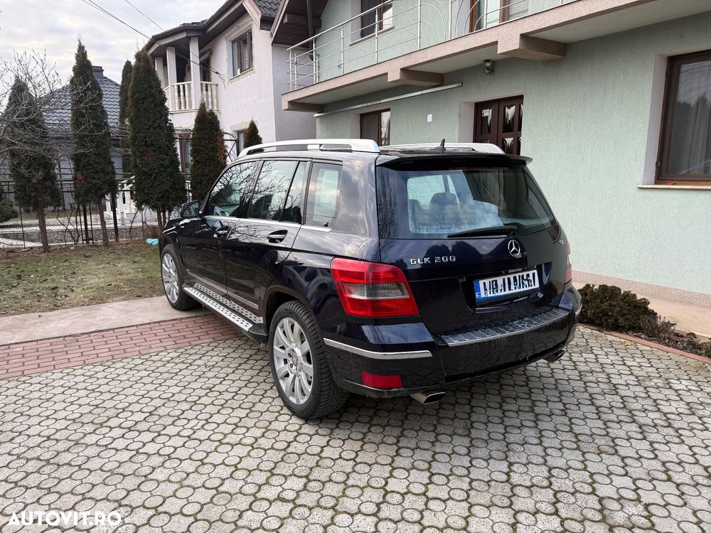 Mercedes-Benz GLK - 4