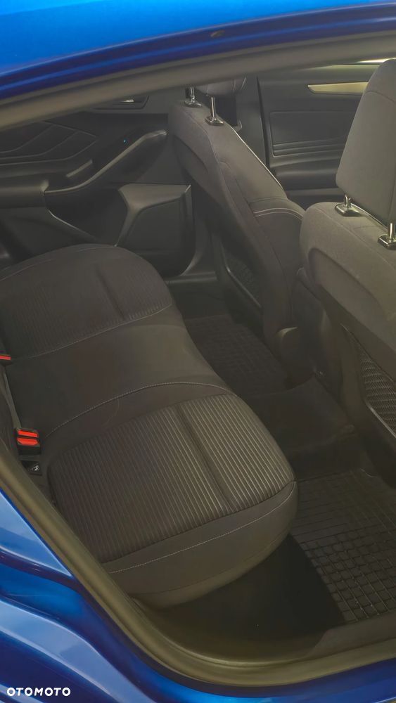 Ford Focus - 19