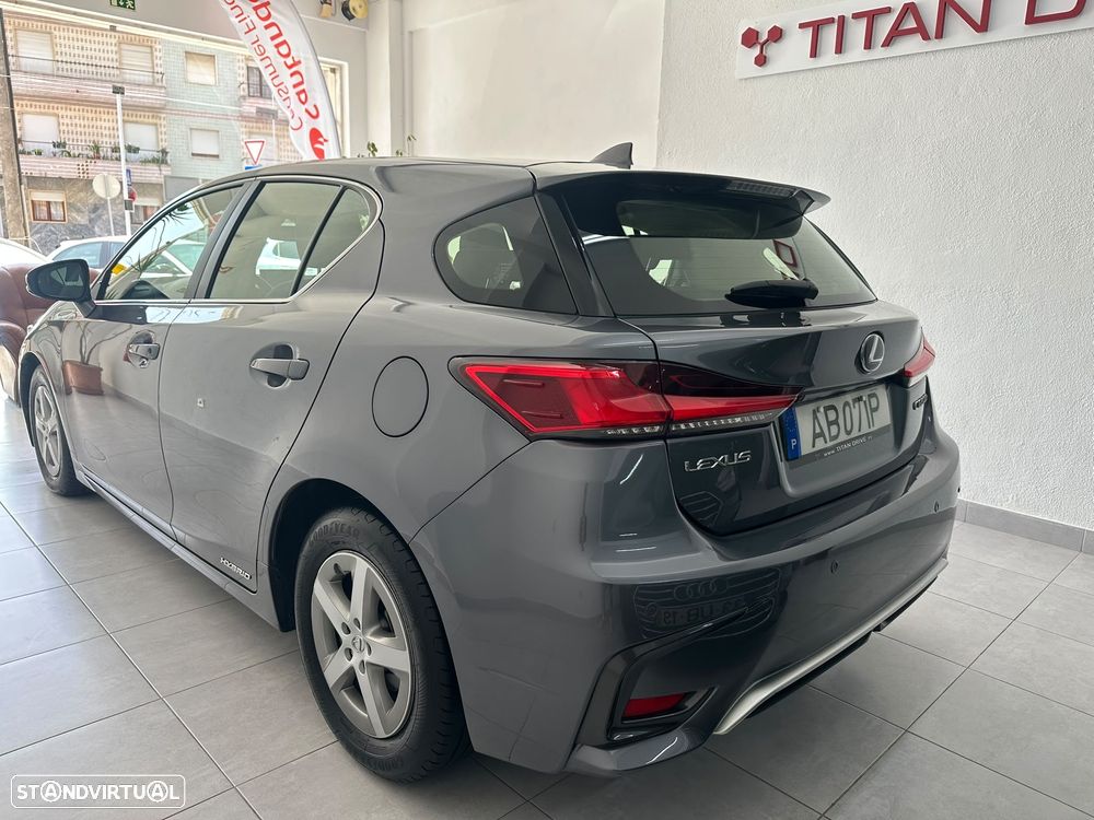 Lexus CT 200h Business - 4