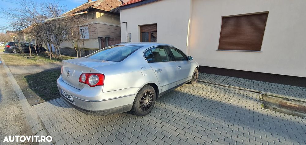 Volkswagen Passat 2.0TDI Comfortline DPF - 15