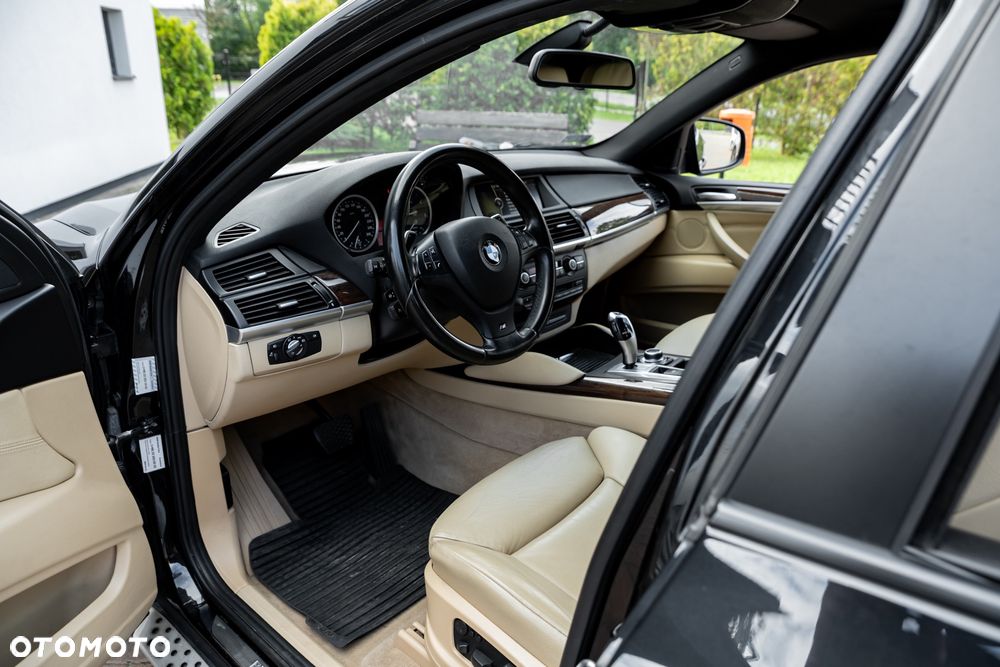 BMW X6 xDrive35i - 15