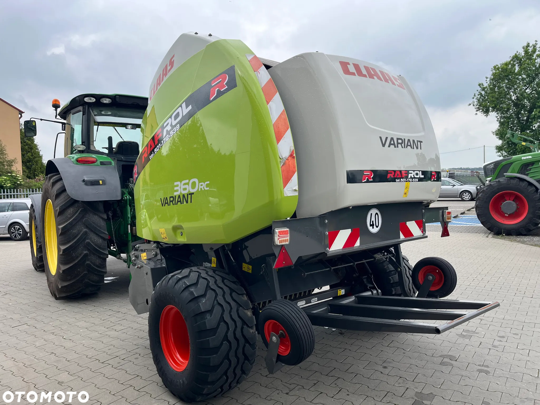 Claas Variant 360 RC - 4