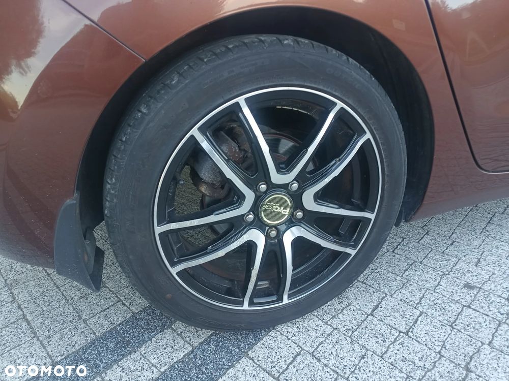 Hyundai i30 1.6 Style - 12