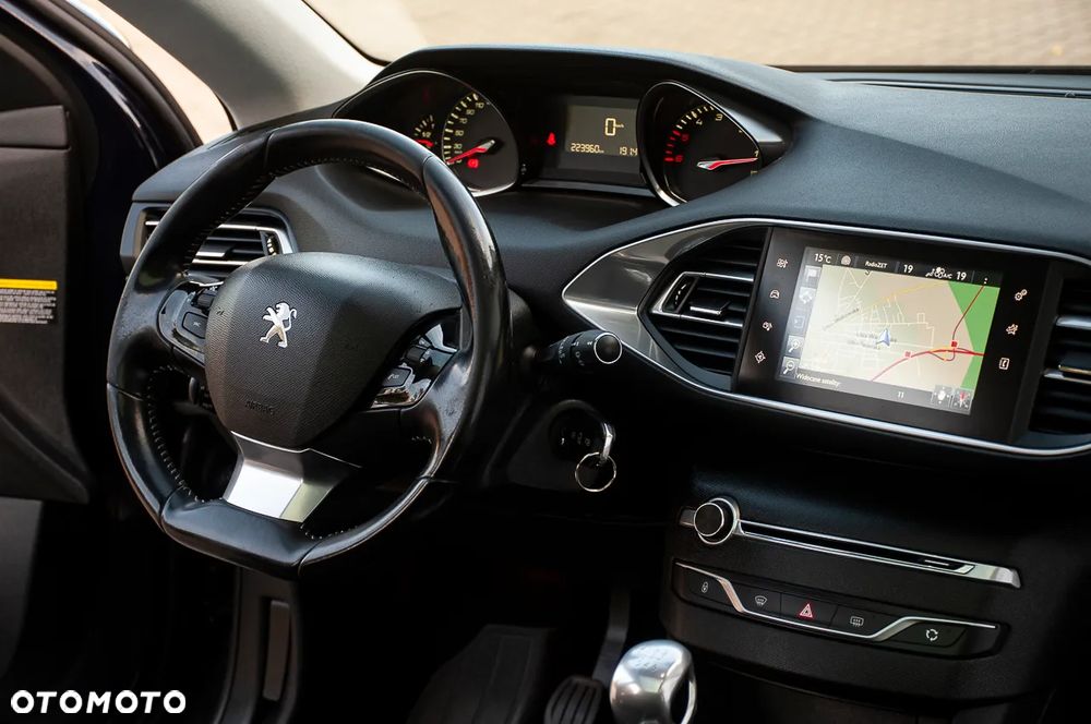 Peugeot 308 BlueHDi 150 Stop & Start Business-Line - 6