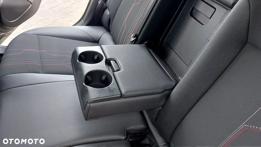 Opel Astra 1.4 Turbo 150 Jahre - 27