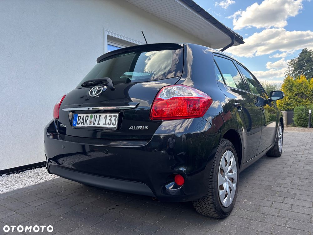 Toyota Auris 1.6 Life+ - 3