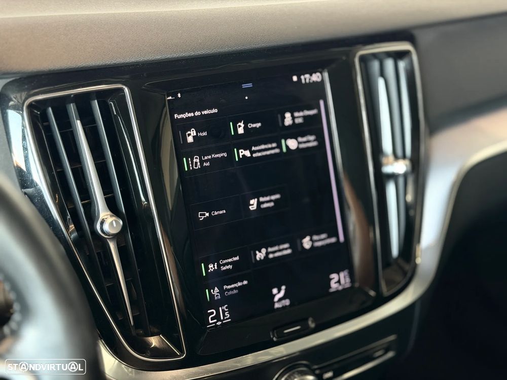 Volvo V60 2.0 T6 AWD TE R-Design - 30