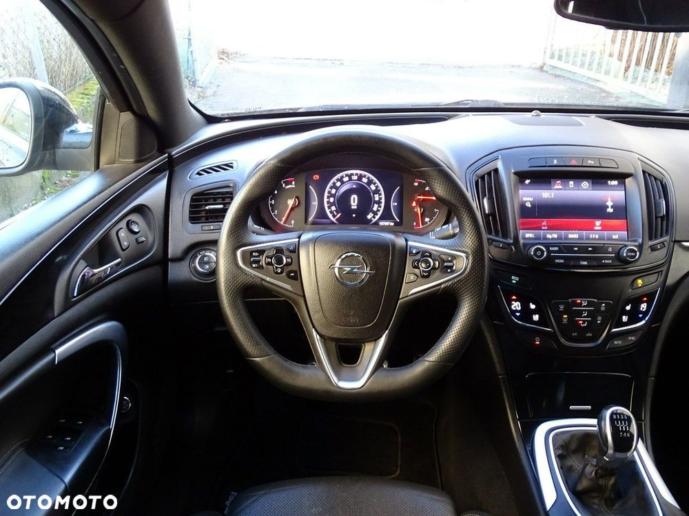 Opel Insignia - 20