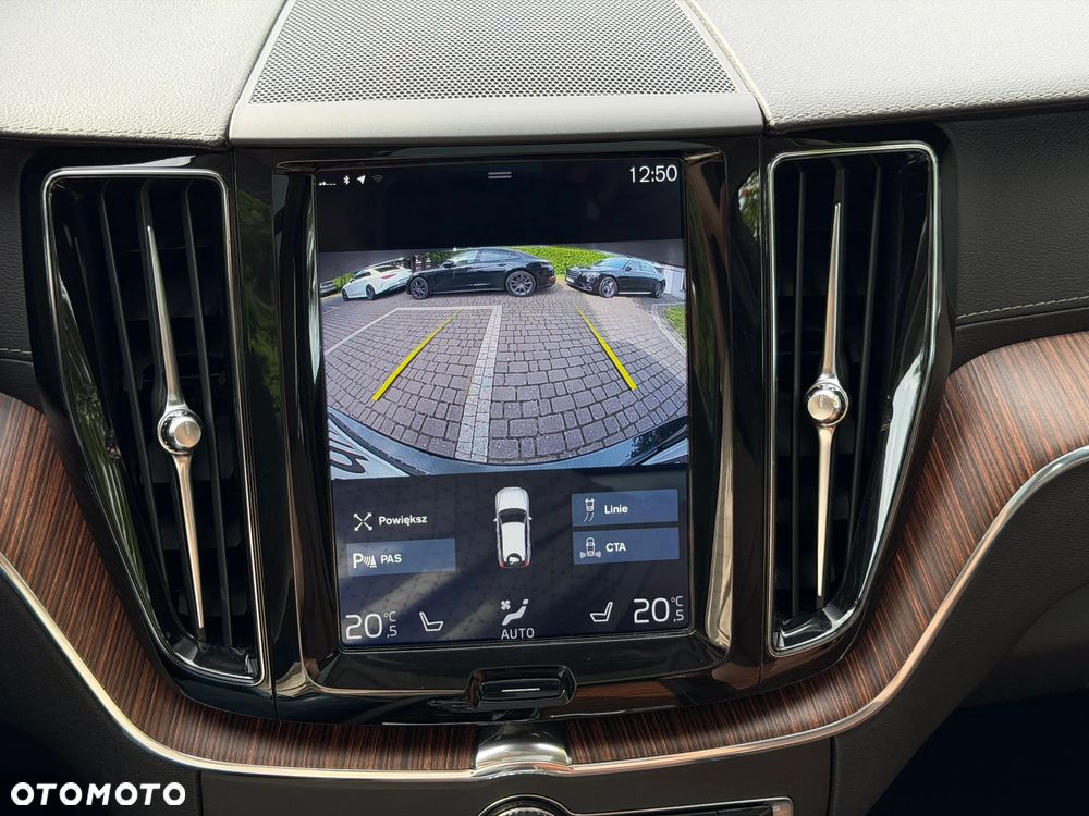 Volvo XC 60 B5 B AWD Inscription - 28