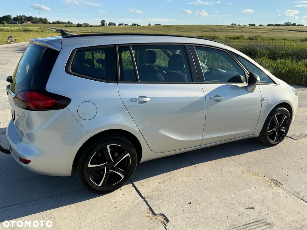 Opel Zafira 1.4 Turbo Business Innovation - 17
