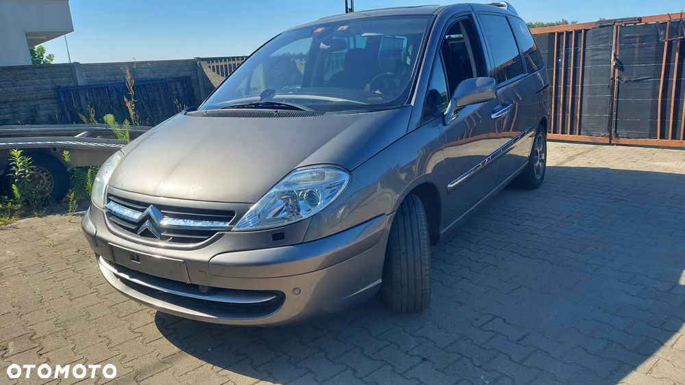 Citroën C8 HDi 165 Exclusive - 1