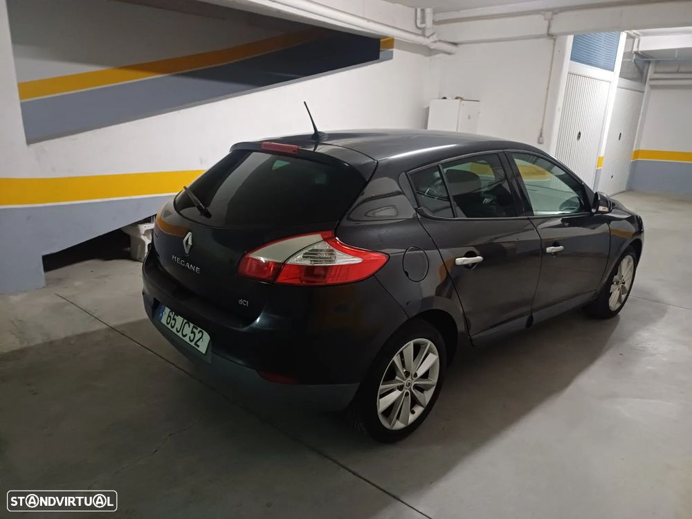 Renault Mégane 1.5 dCi Dynamique S - 3