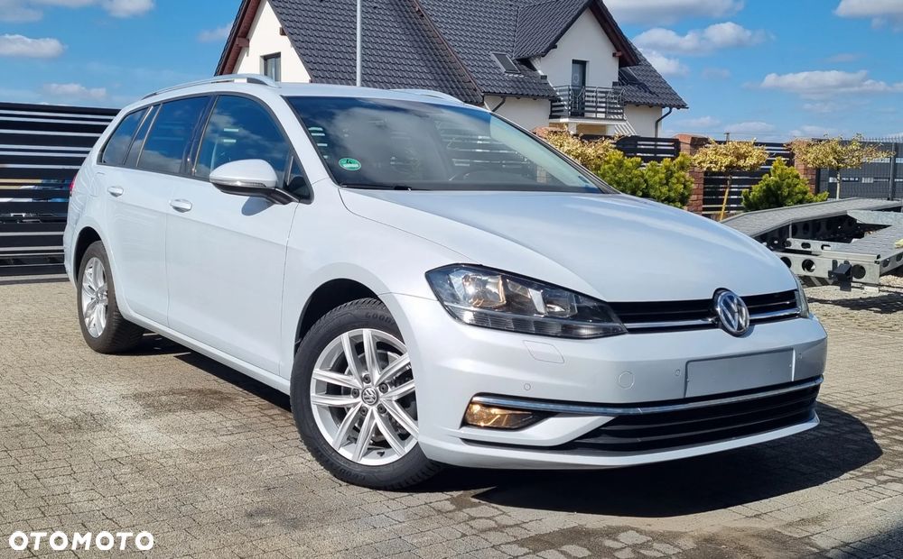Volkswagen Golf 2.0 TDI (BlueMotion Technology) Comfortline - 3
