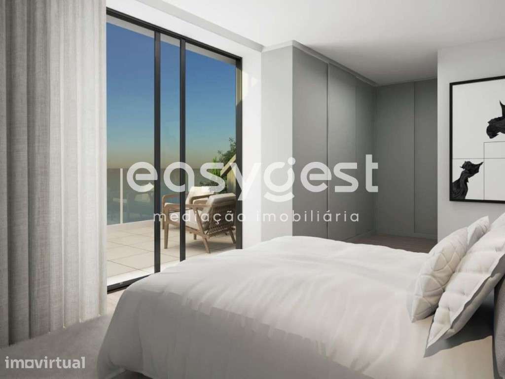 Apartamento T3 Duplex com Terraço e Varanda situado nas Barrocas, A... - Grande imagem: 5/21