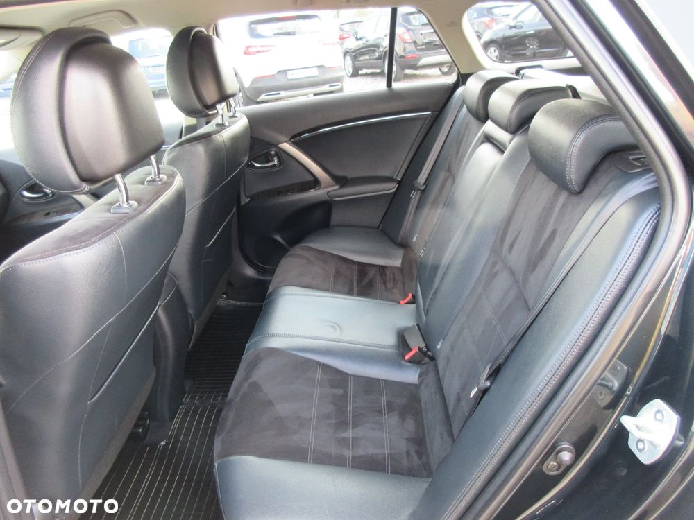 Toyota Avensis 2.0 D-4D Executive - 14