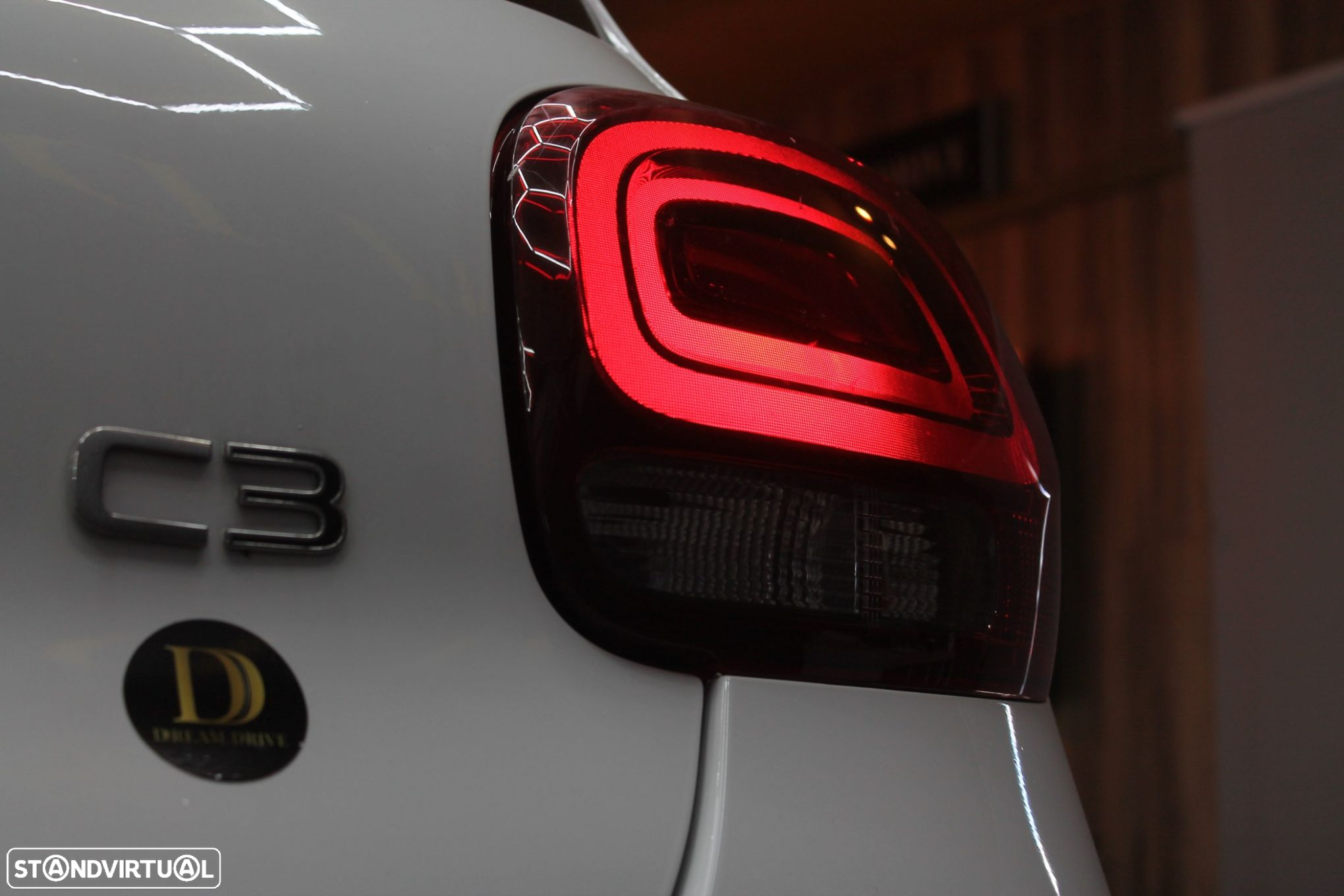 Citroën C3 1.2 PureTech Shine - 11