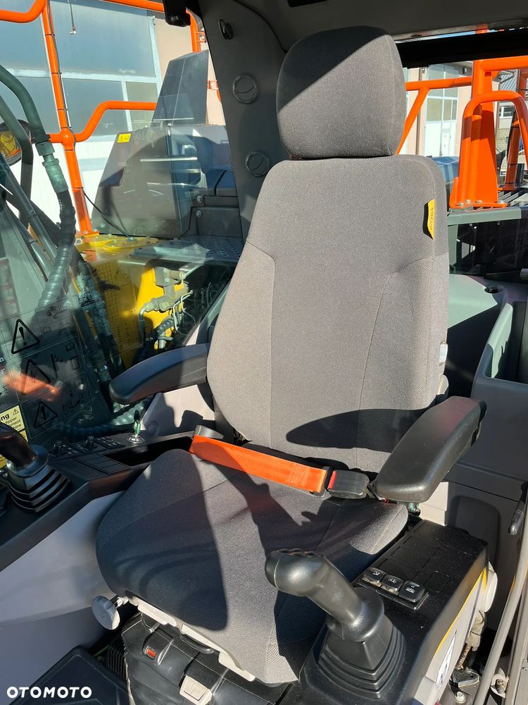 Volvo EC140EL - 14