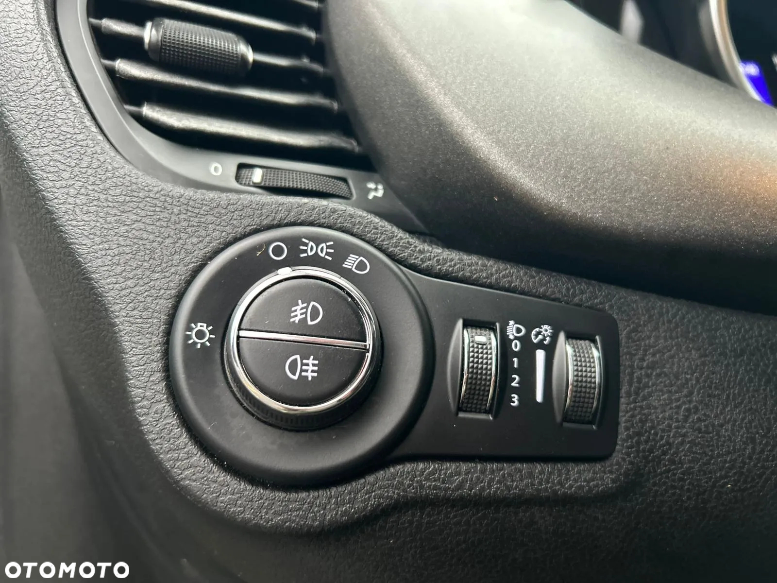 Fiat 500X 1.4 MultiAir Cross Plus Traction+ DDCT - 11