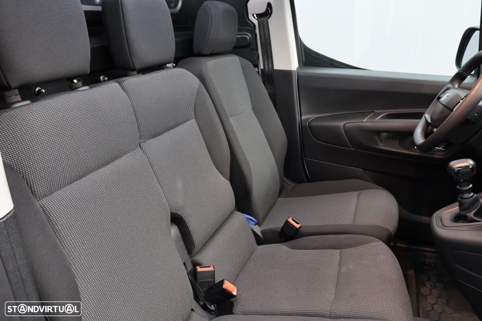 Opel Combo Cargo 1.5 D - 18