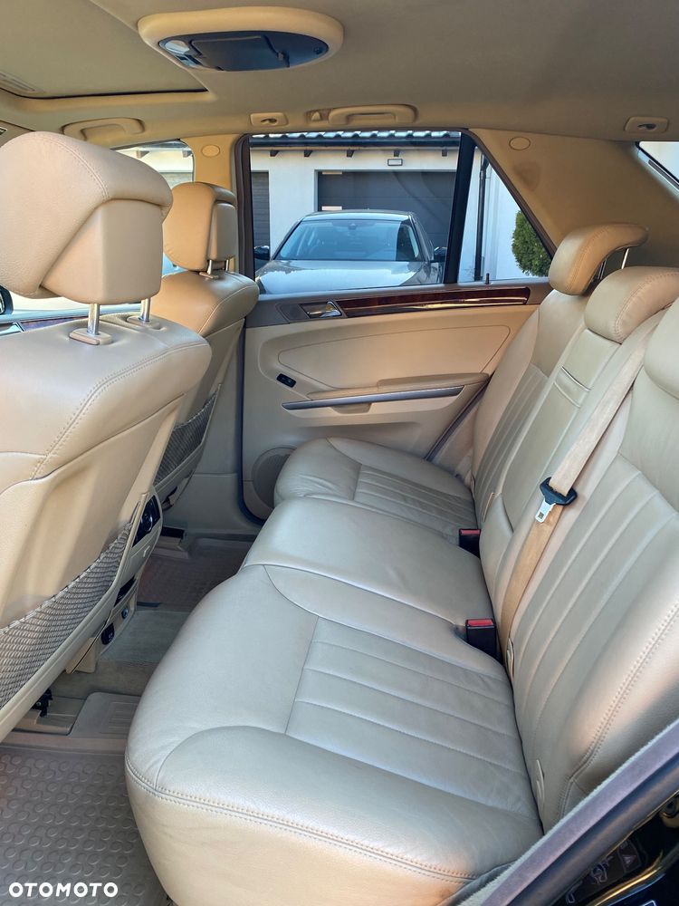 Mercedes-Benz ML 350 4Matic 7G-TRONIC - 7