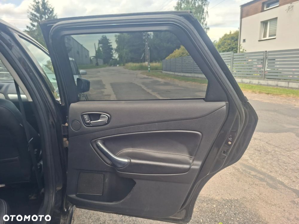 Ford Mondeo 2.0 TDCi Titanium - 5