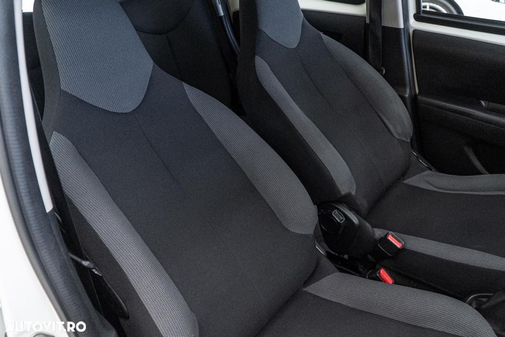 Toyota Aygo 1.0 VVY-I 5 usi X-style - 39