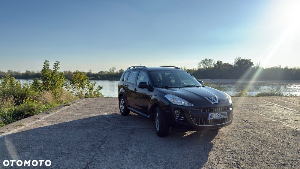 Peugeot 4007 - 3
