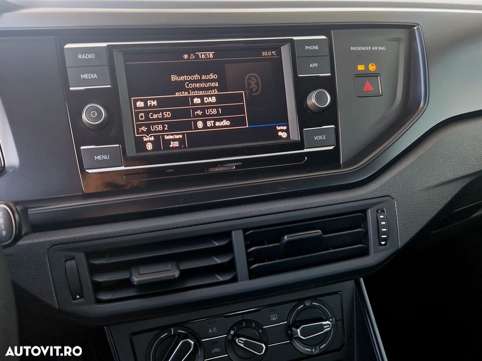 Volkswagen Polo - 22