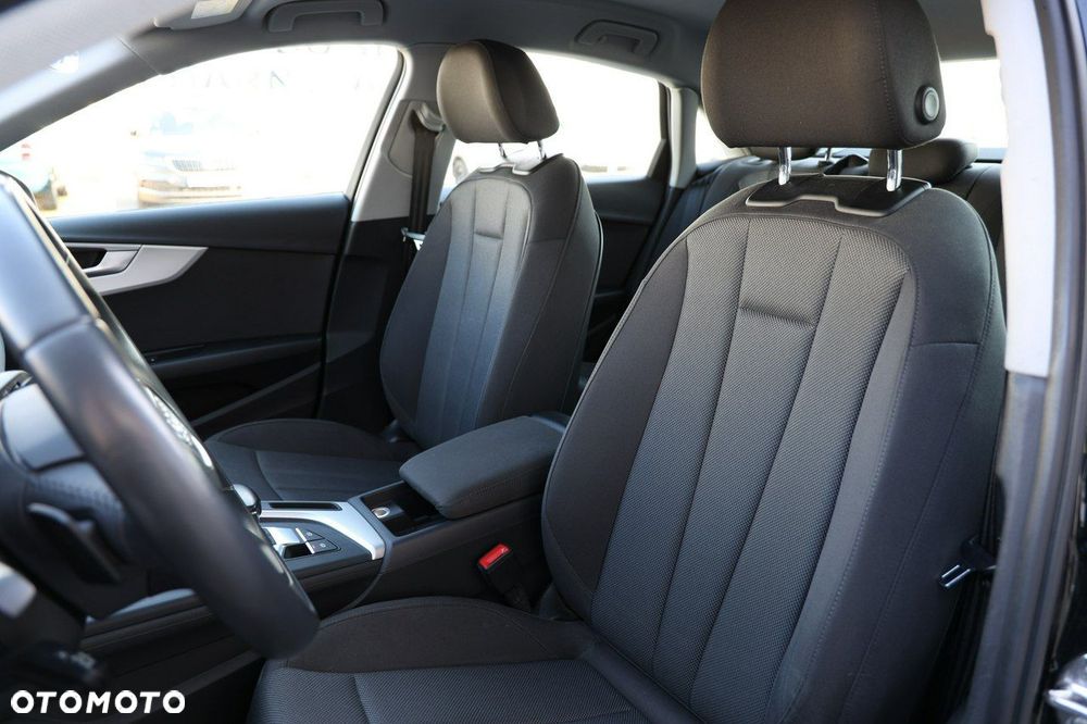 Audi A4 Avant - 22
