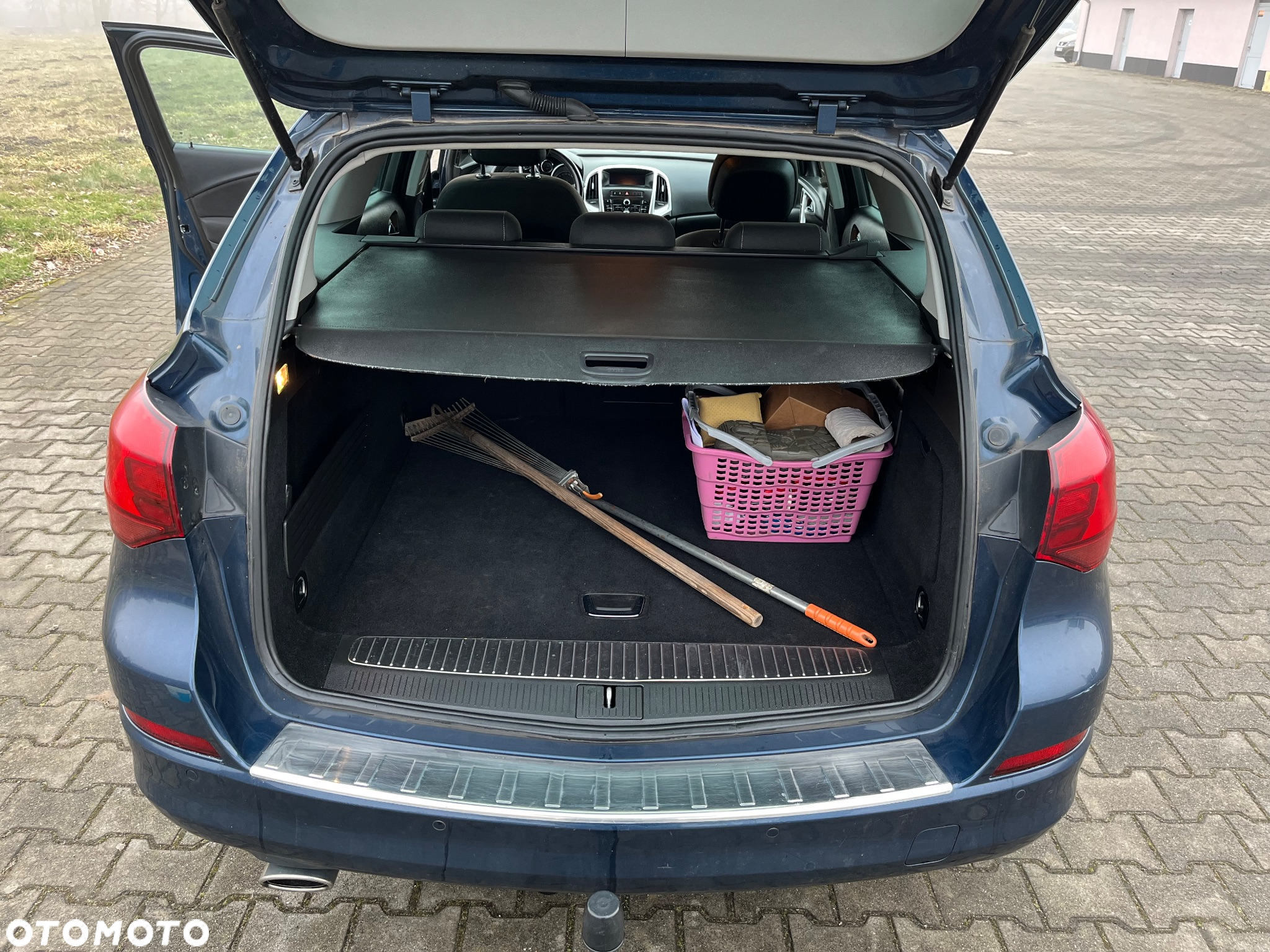 Opel Astra 2.0 CDTI DPF Sports Tourer - 14