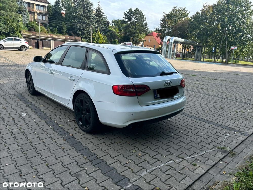 Audi A4 Avant - 12