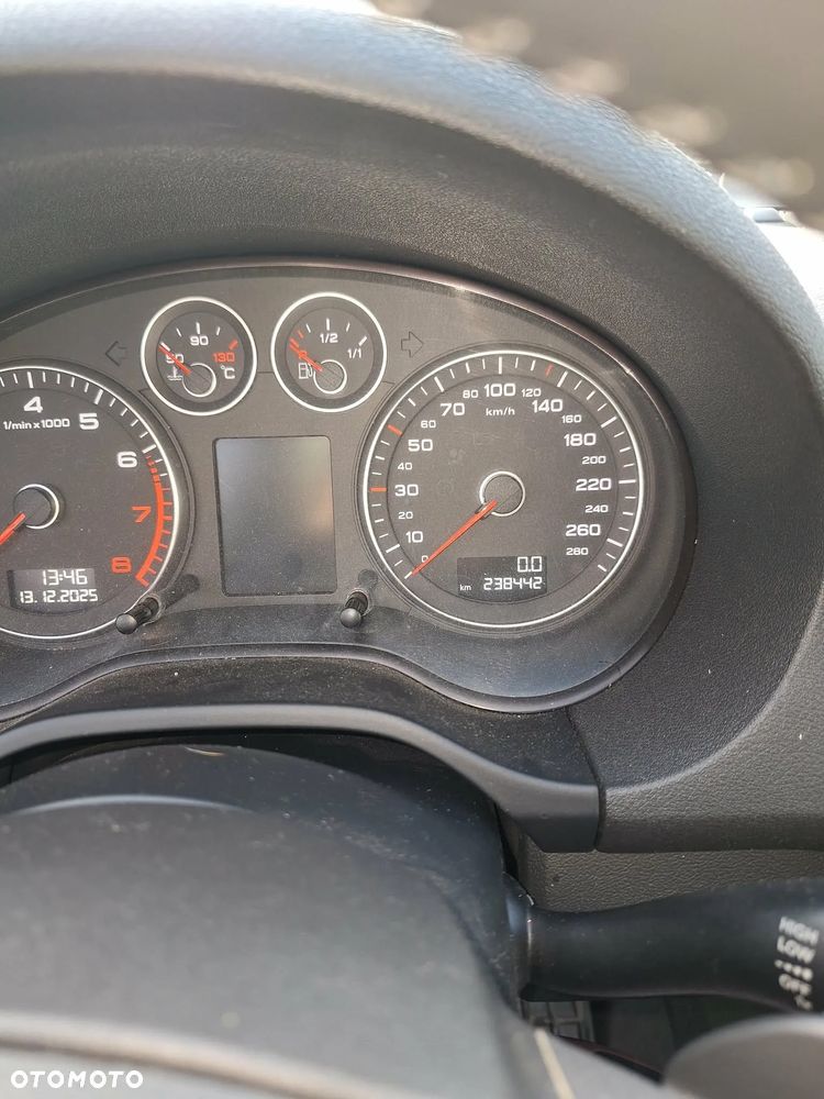 Audi A3 Sportback - 7