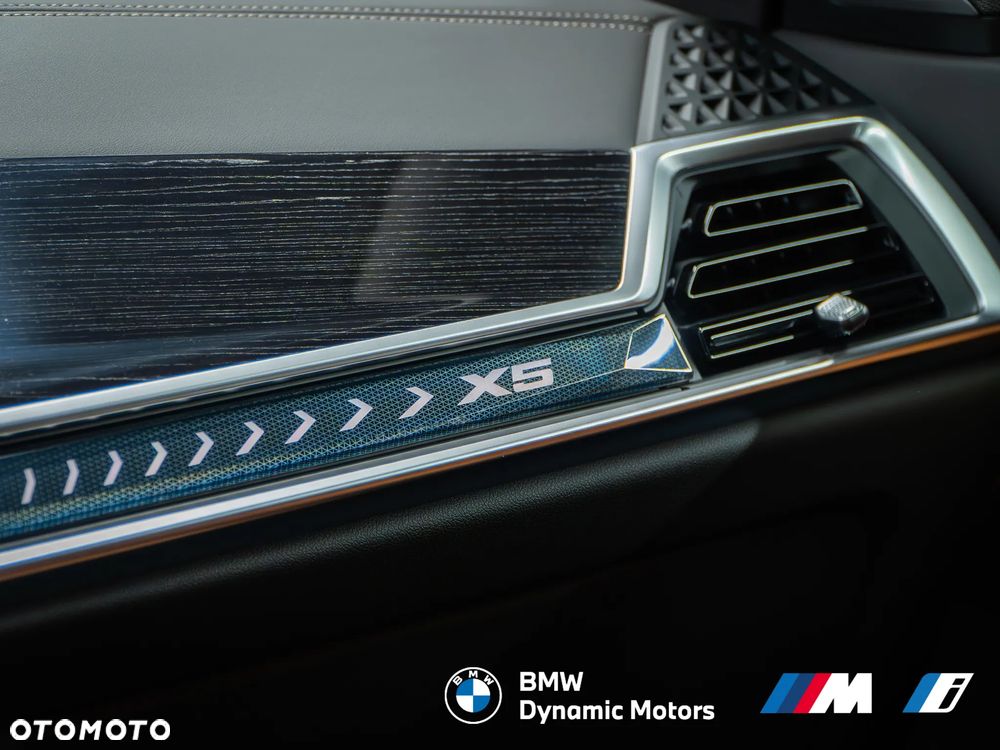 BMW X5 xDrive40d - 32