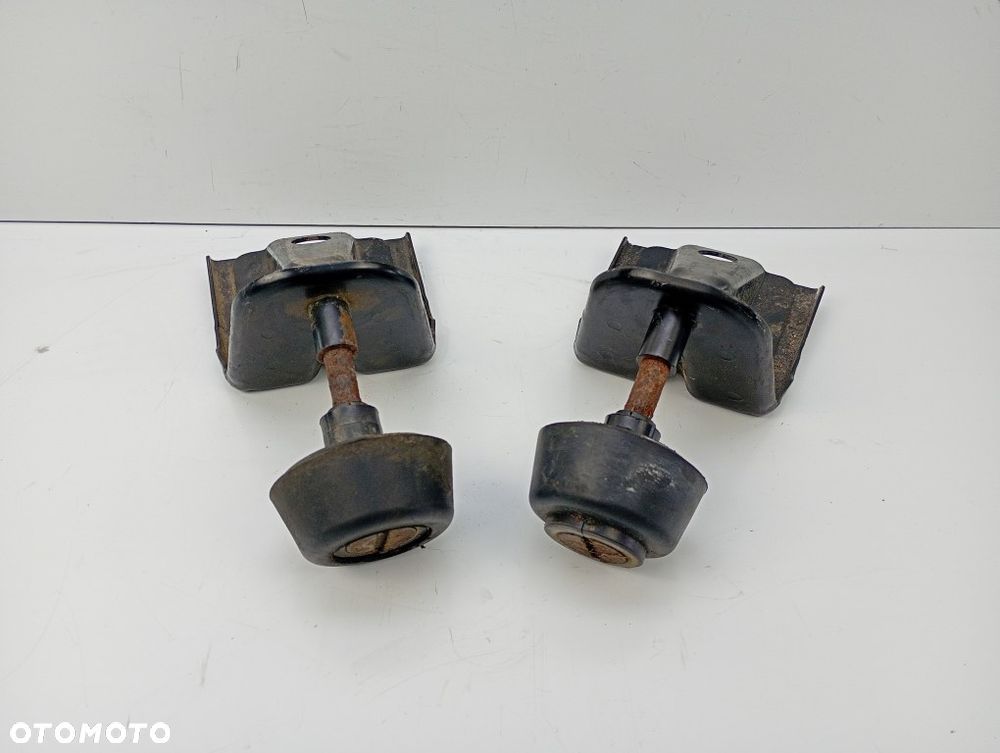 ogranicznik drzwi lewy prawy tył odbój magnez mercedes sprinter w906 vw crafter 2006-2017 - 1