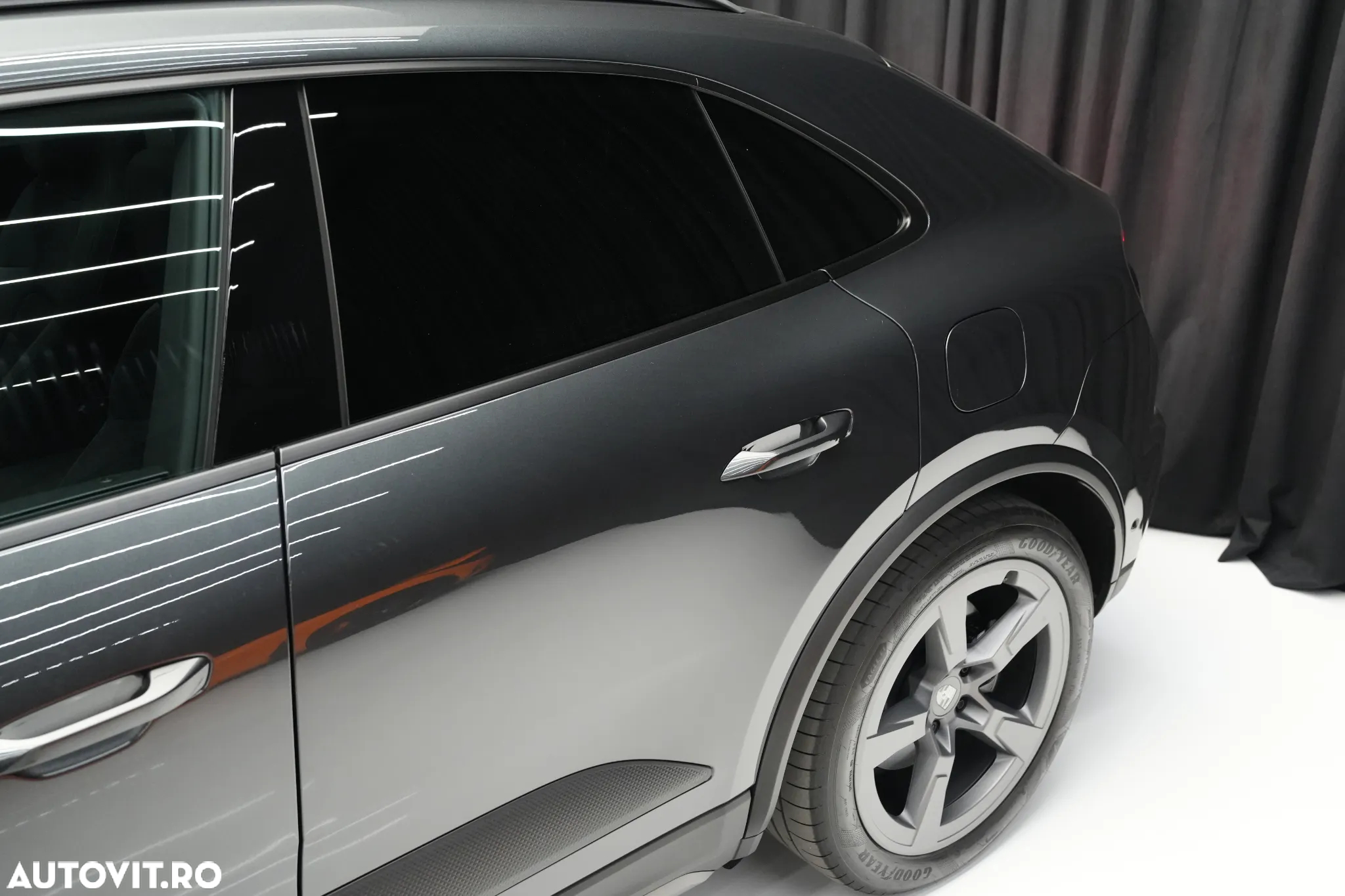 Porsche Macan 4 100 kWh - 9